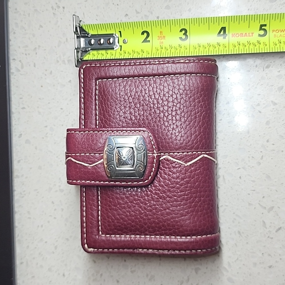 Brighton Vintage Pebble Leather Fold Wallet - Picture 2 of 10